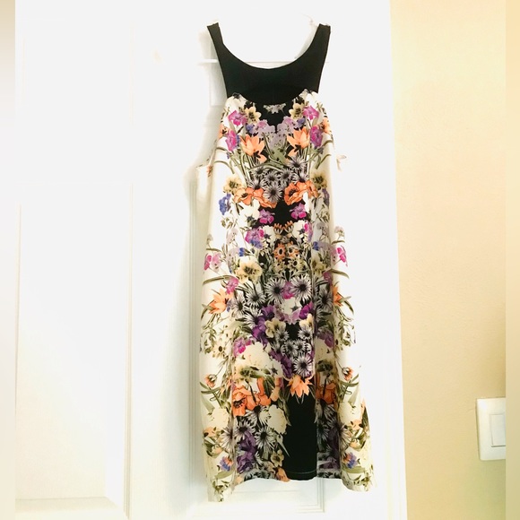 Floral Sleeveless Dress - Picture 6 of 6